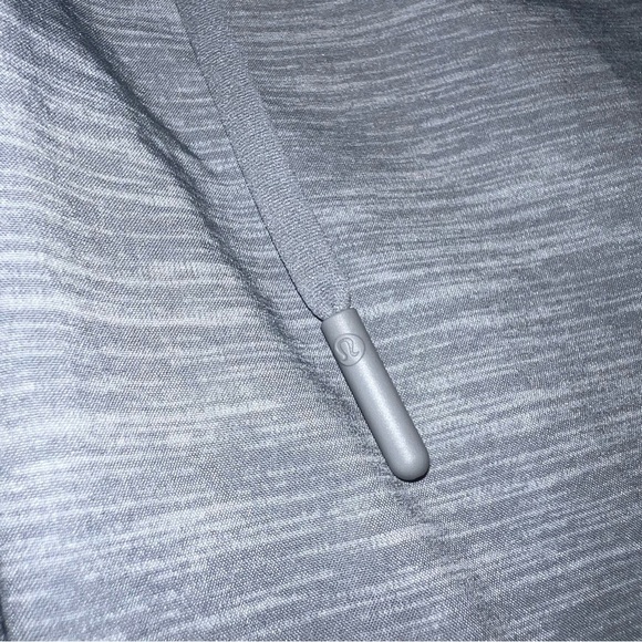 Lululemon T.H.E. Short *Linerless 9" Heather Allover Sea Salt Light Cast Size L‎ - Picture 6 of 10